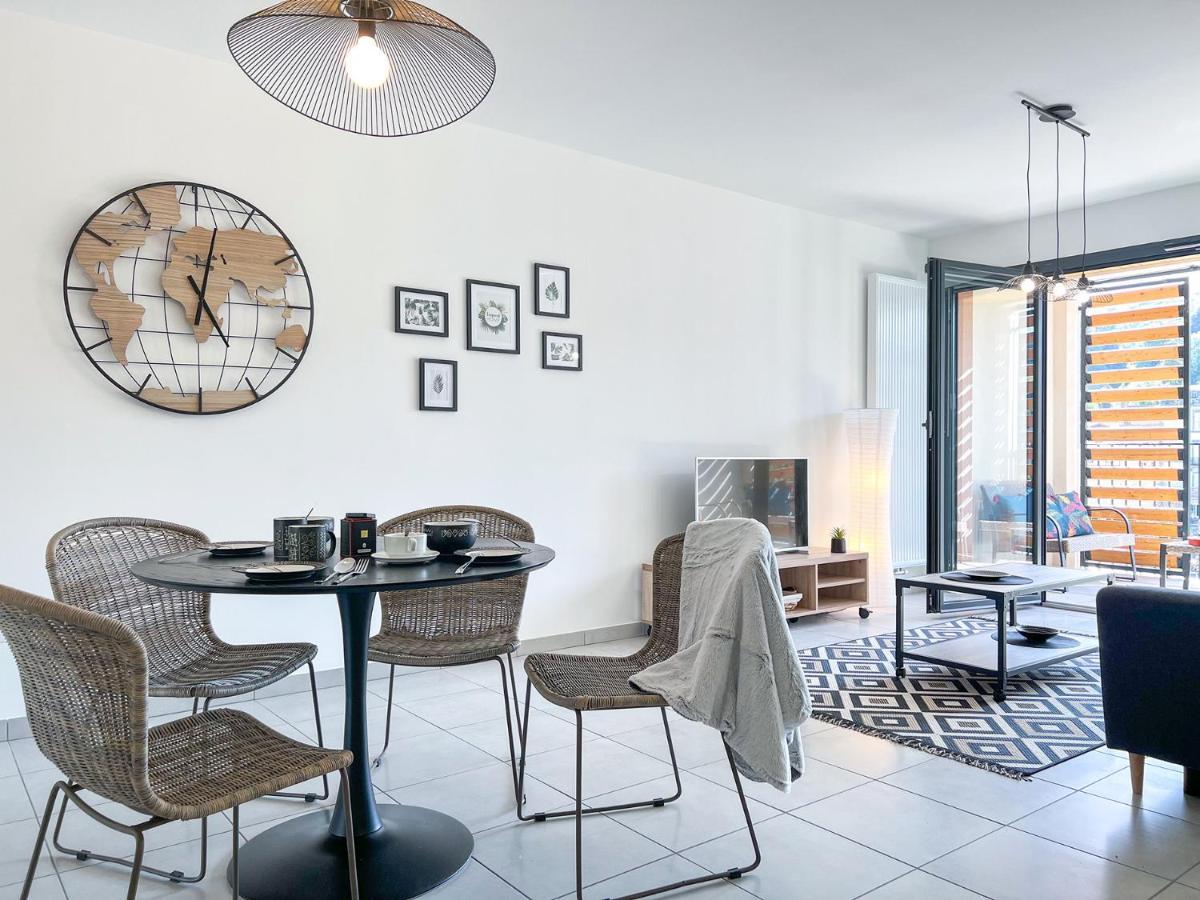 Le Frere Charmes Apartman Aurillac Kültér fotó